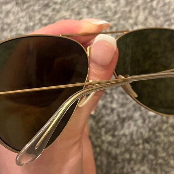 Ray-Ban Aviators Blue Lens – Unisex | Classic Gold Frame | Includes Case - Picture 3 of 3